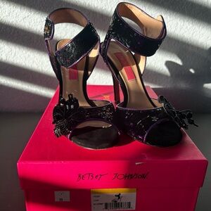 Betsey Johnson Black and Purple Sequin Heels